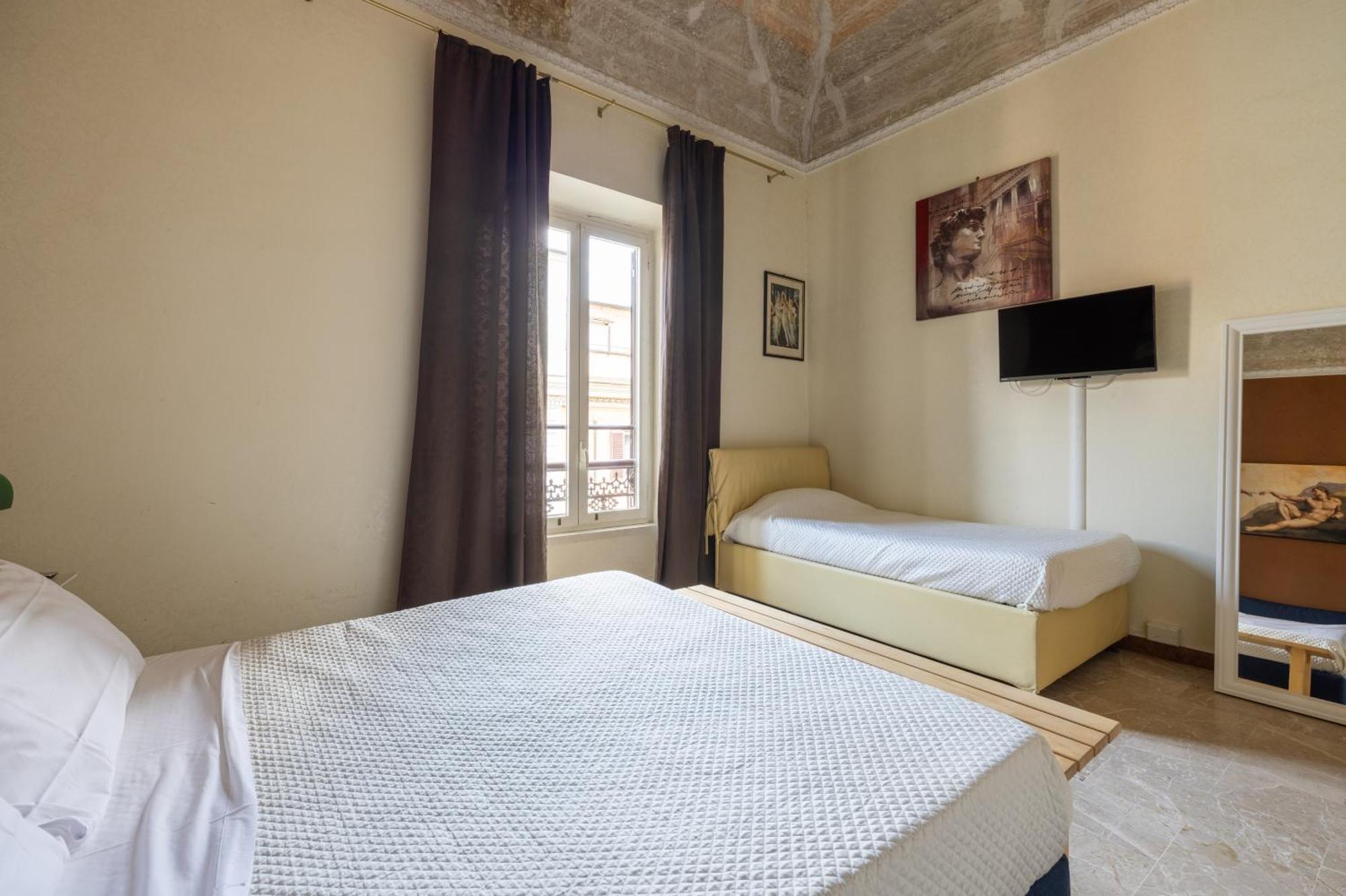 House Montebello Apartment *